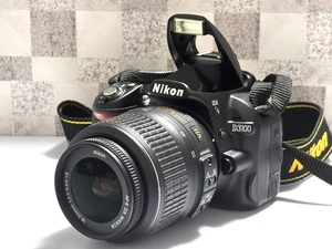 Nikon D3100 Digital SLR Camera 18-55mm & 55-200mm VR Lenses + New Bag + Extras - Picture 1 of 24