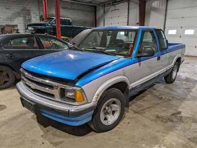 Faro de pasajero haz sellado GMC compatible con 94-97 S10/S15/SONOMA Foto 1 de 4