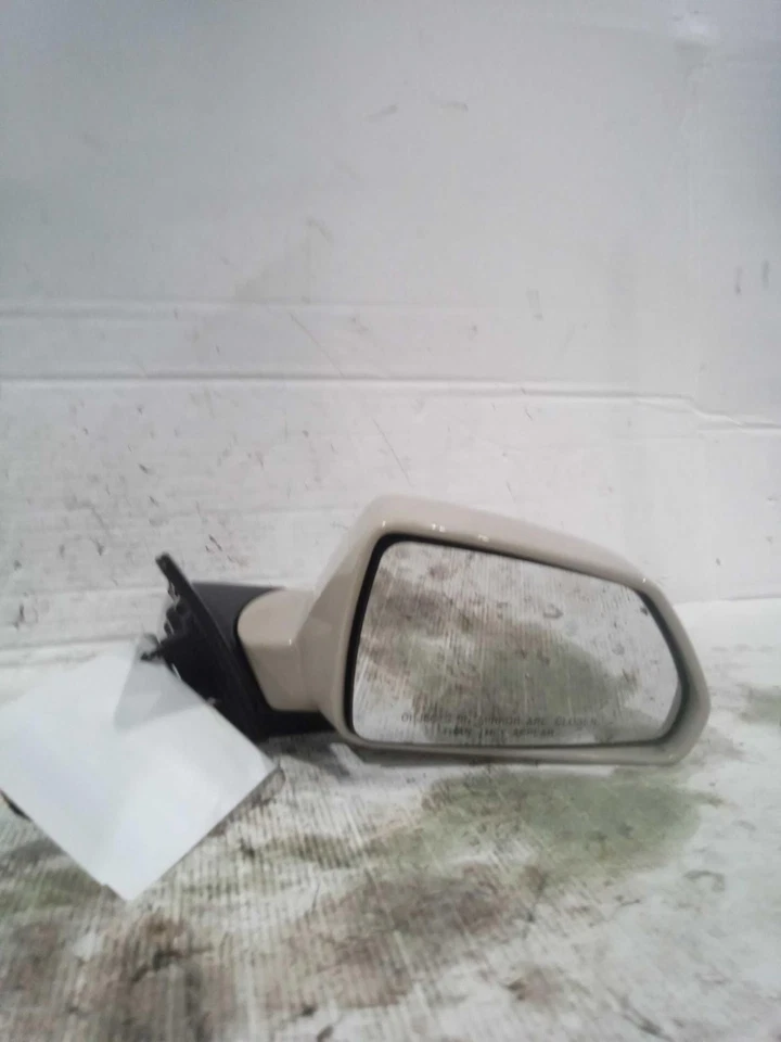 2011 Cadillac CTS Right Door Mirror Tan OEM Used 65000 Miles NJ25-19979-489636 - Изображение 1 из 3