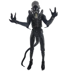 NECA Aliens Xenomorph 9" Action Figure Big Chap Warrior Alien 2013 No Box - Picture 1 of 8
