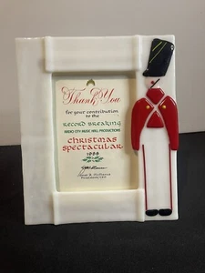 Vintage Fused Glass Christmas Frame Toy Soldier Art Glass By Kaaren - Picture 1 of 5