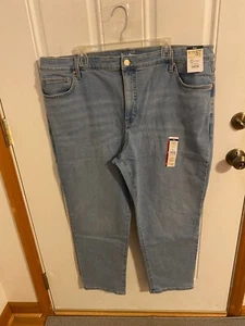 BRAND NEW WOMEN'S SIZE 20W TERRA & SKY STRAIGHT LEG LIGHT WASH JEANS - Picture 1 of 10