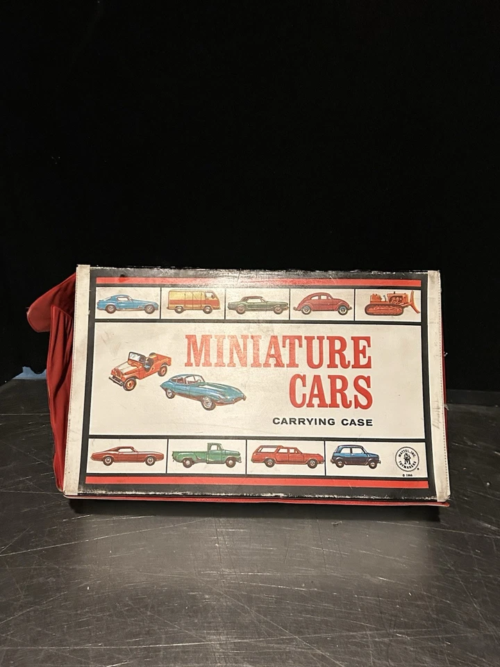 老式 1966 年美泰微型汽车手提箱带 2 个托盘 — 第 1/4 张图片