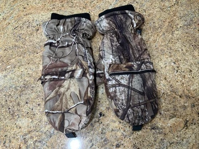 Gander Mountain Sz LG Thinsulate Winter Hunting Gloves Camo Pre Owned - Image 1 of 3