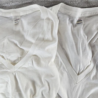 Lote De 2 Camisetas Jockey De Colección Para Hombre Grandes *Se Ajusta M Blanco Cuello en V Puntada Única  Foto 1 de 4