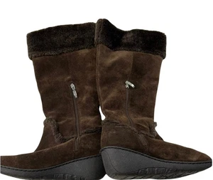 GUESS Boots Womens Size 8 Brown Suede Faux Fur Lined Wedge Winter Zip G Logo - Picture 1 of 8