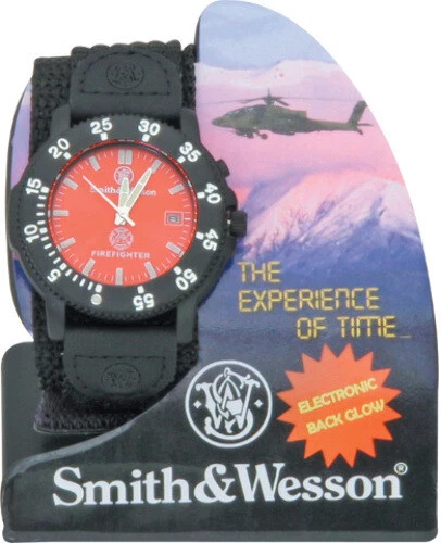 Reloj de pulsera Smith & Wesson Firefighter resistente al agua Foto 1 de 1