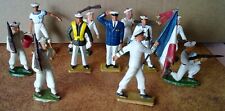 Lot 11 figurines starlux : soldats, marins, marine
