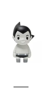 KOKIES x ASTRO BOY MONOCHROME FIGURE New York Comic Con NYCC (Limited Edition) - Picture 1 of 1