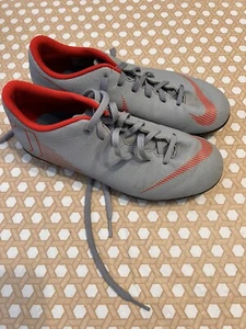 Nike Mercurial Vapor 12 FG/AG Football Boots Size US Size 6Y Grey/Red AH7375-060 - Picture 1 of 6