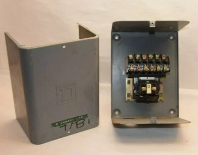 SQUARE D LL0 60 LL0-60 Series B Lighting Contactor  - Image 1 of 4