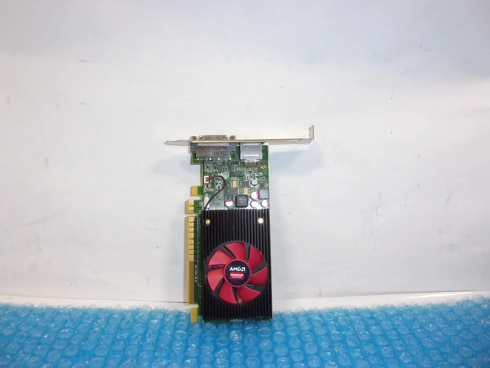 Dell AMD Radeon R5 340X High Profile Video Card 109-C87051-00  0Y7XRF Y7XRF  - Image 1 of 4