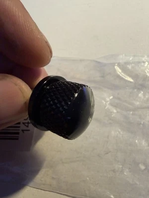 VITE  Di FISSAGGIO SELLA SPORTSTER DYNA SOFTAIL  TURING harley davidson - Immagine 1 di 4