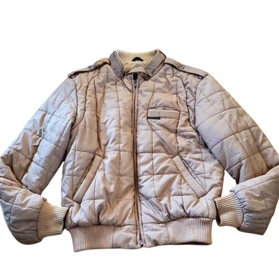 Mantenha-se quente e elegante - Imagem 1 de 4