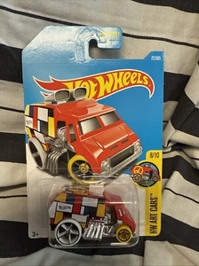 HOT WHEELS 2016 HW ART CARS 8/10 - COOL ONE RED - Picture 1 of 3