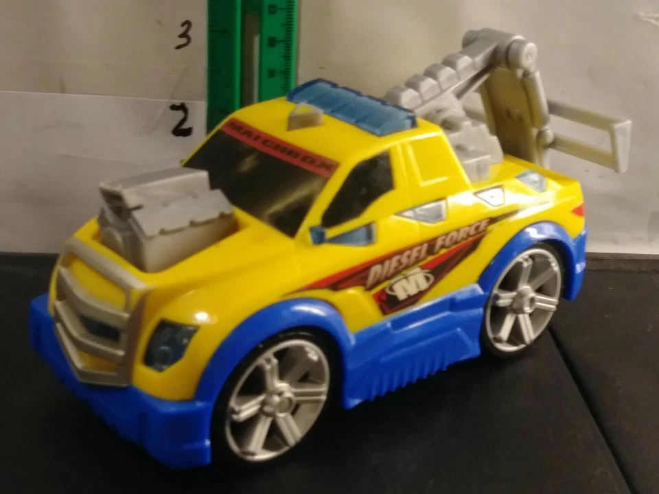 Matchbox Diesel Force Tow Truck - Image 1 of 2