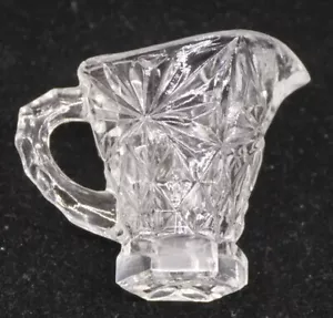 JARRA DE CRISTAL MINIATURA VINTAGE, PATRÓN DE ESTRELLAS Y DIAMANTES, ¿CASA DE MUÑECAS? - Imagen 1 de 4