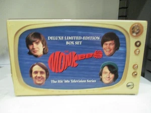 The Monkees Complete TV Show - Deluxe Limited Edition Box Set - 21 VHS Tapes - Bild 1 von 4