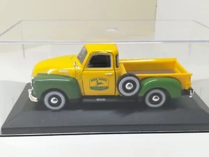 CHEVROLET 3100 pick up "John Deere" - 1957 - Scala 1:43 - Foto 1 di 3