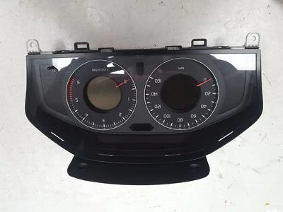 RELOJES Y CONTADOR DE REVOLUCIONES VOLVO V70 S80 2.0D SPEEDO 31270905 31270905 (2007-10) Foto 1 de 4