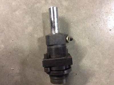 Hydraulik Rückzugzylinder Hytec 12x - Bild 1 von 4