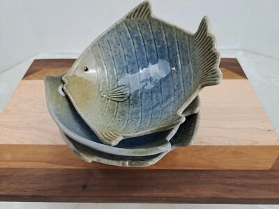 Juego de 3 platos decorativos Pier 1 de gres en forma de pescado bocadillo caramelo baratija Foto 1 de 4