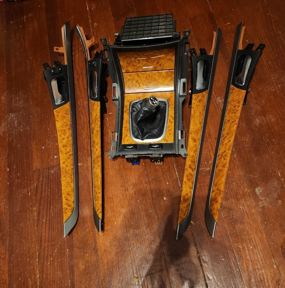 2004-2006 Acura TL内饰 — 第 1/1 张图片