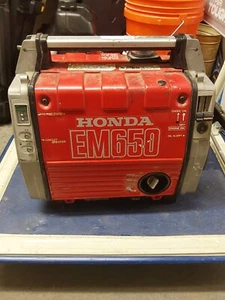 Used-Honda Em650 Generator - Picture 1 of 3