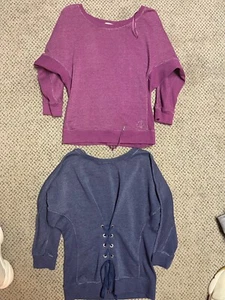 2 Juicy Couture Sweatshirt Damen XS U-Boot Ausschnitt Strick Pullover Tie Back Top - Bild 1 von 6