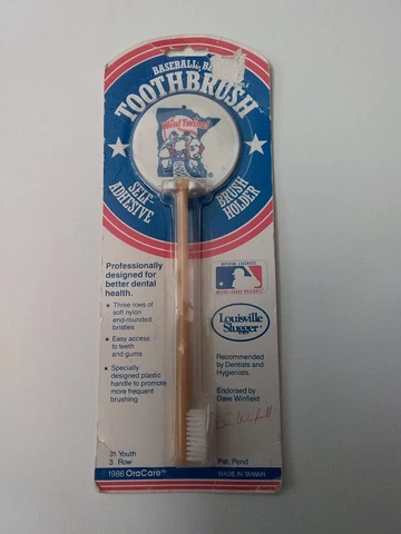 1986 Dave Winfield Minnesota Twins Toothbrush Holder Cover