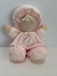Muñeca bebé de felpa rosa Eden Sleeping cabello rubio seguridad adorno satinado vintage - Imagen 1 de 10