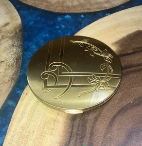 Vintage Ladies Compact - Compacts by Ritz - Gold Colored Lines & Leaf Pattern . - Picture 1 of 13