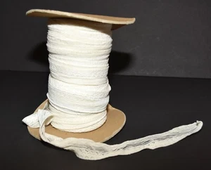Vintage Roll White Flowered Stretchy Lace 1.25" Wide Approx. 250 Yards NOS - Picture 1 of 4