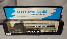 Volvo Aero ES 1:87 Scale Collector Series - Volvo Fuel Tanker Die-Cast