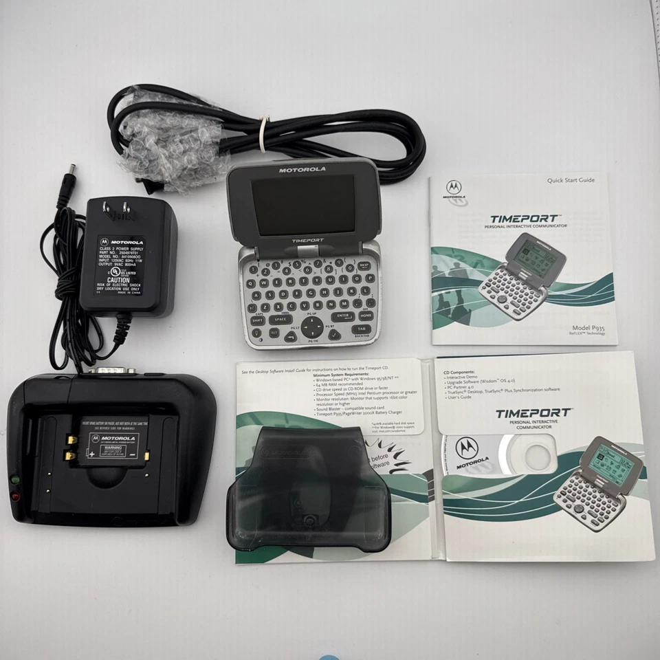 Motorola Personal Interactive Communicator Timeport Model P935 - A06JFB5806AJ - Image 1 of 4