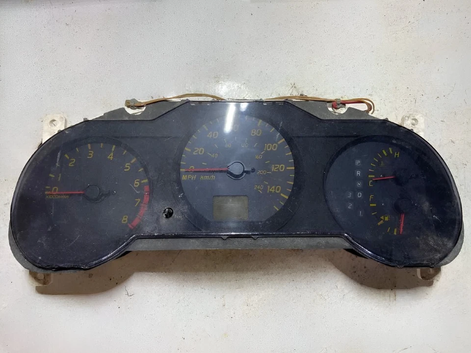 2002-2003 Nissan Altima 2.5L Speedometer Cluster 4 Cyl w/ABS w/LCD AT Oem - Imagem 1 de 4