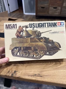 Tamiya M5a1 US Light Tank Ww2 modello scala 1/35 NUOVO scatola aperta  - Foto 1 di 6