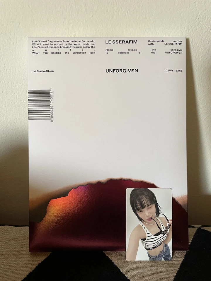 Le sserafim Unforgiven + Photocard - Bild 1 von 1