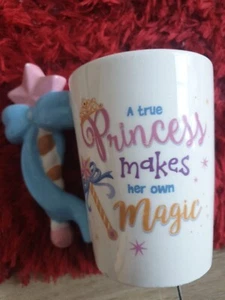 Una verdadera princesa hace su propia taza mágica leve daño interno - Imagen 1 de 8