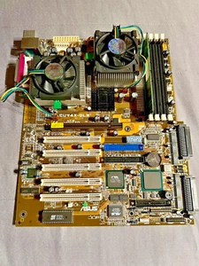 Carte mère ASUS CUV4X-DLS, DOUBLE socket 370, P3 1Ghz FSB133, 256 Infinion PC133 - Photo 1/7