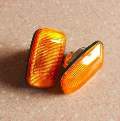 2x Side Fender Lamp Light Repeater Marker for Toyota Land Cruiser 80 100 - Image 1 of 2