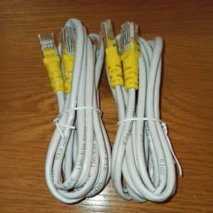 2x 1m Ethernet Network Cable Moulded plug Cat5e RJ45 Patch Lead 60c 26AWG 30vFT2 - Picture 1 of 1