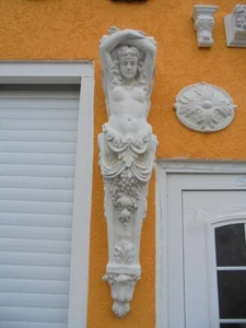 Konsole Fassadenstuck Winkelstütze "Frau" Karyatide Höhe.148 cm Steinguss Stuck - Bild 1 von 7