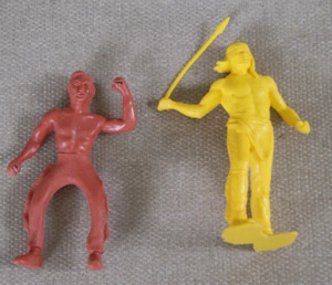 Vintage LOUIS MARX 1960s Pair 6" Western Wild West American Indians & Cowboys - Picture 1 of 9