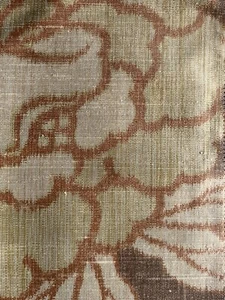 Lee Jofa Thai Lotus Mocha 24"x24" Fabric Remnant - Picture 1 of 4