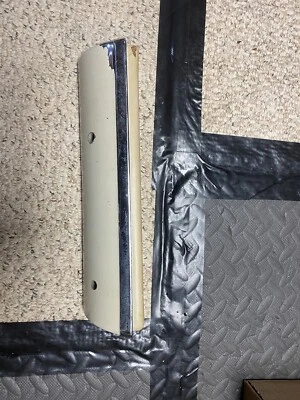 Cadillac DeVille Oldsmobile Starfire Jetstar 1962-1964 reposabrazos reposabrazos puerta derecha Foto 1 de 4