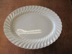 Johnson Bros England SNOWHITE REGENCY 12" Oval Serving Platter 1 ea 2 available - Picture 1 of 3