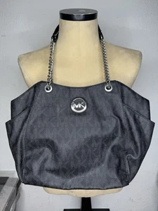 Borsa a tracolla Michael Kors nera rivestita tela monogramma borsetta borsetta usata - Foto 1 di 20