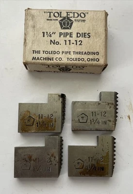 Set of 4 Toledo No. 11-12 1-1/4in Pipe Threading Dies - Image 1 of 4