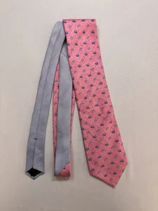 Tommy Hilfiger Necktie Tie Men's 100% Silk All Over Fish Print Pink Blue Preppy - Picture 1 of 6